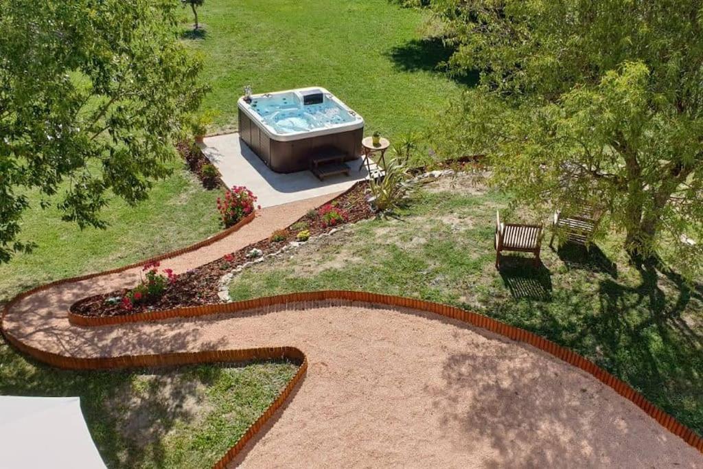 Les Prairies De Fenestrelle Spa & Piscine Au Calme Aubagne Kültér fotó