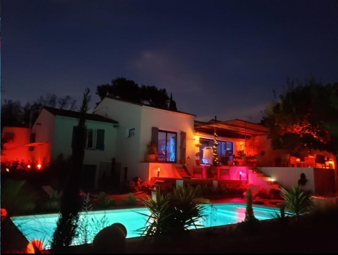 Les Prairies De Fenestrelle Spa & Piscine Au Calme Aubagne Kültér fotó
