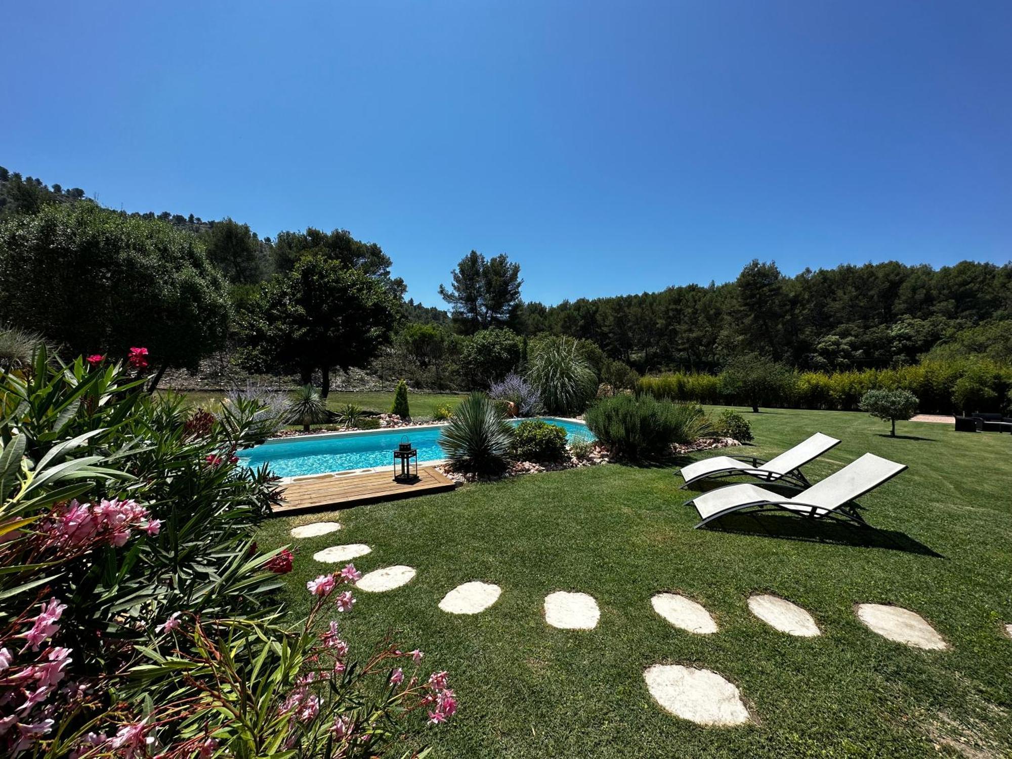 Les Prairies De Fenestrelle Spa & Piscine Au Calme Aubagne Kültér fotó