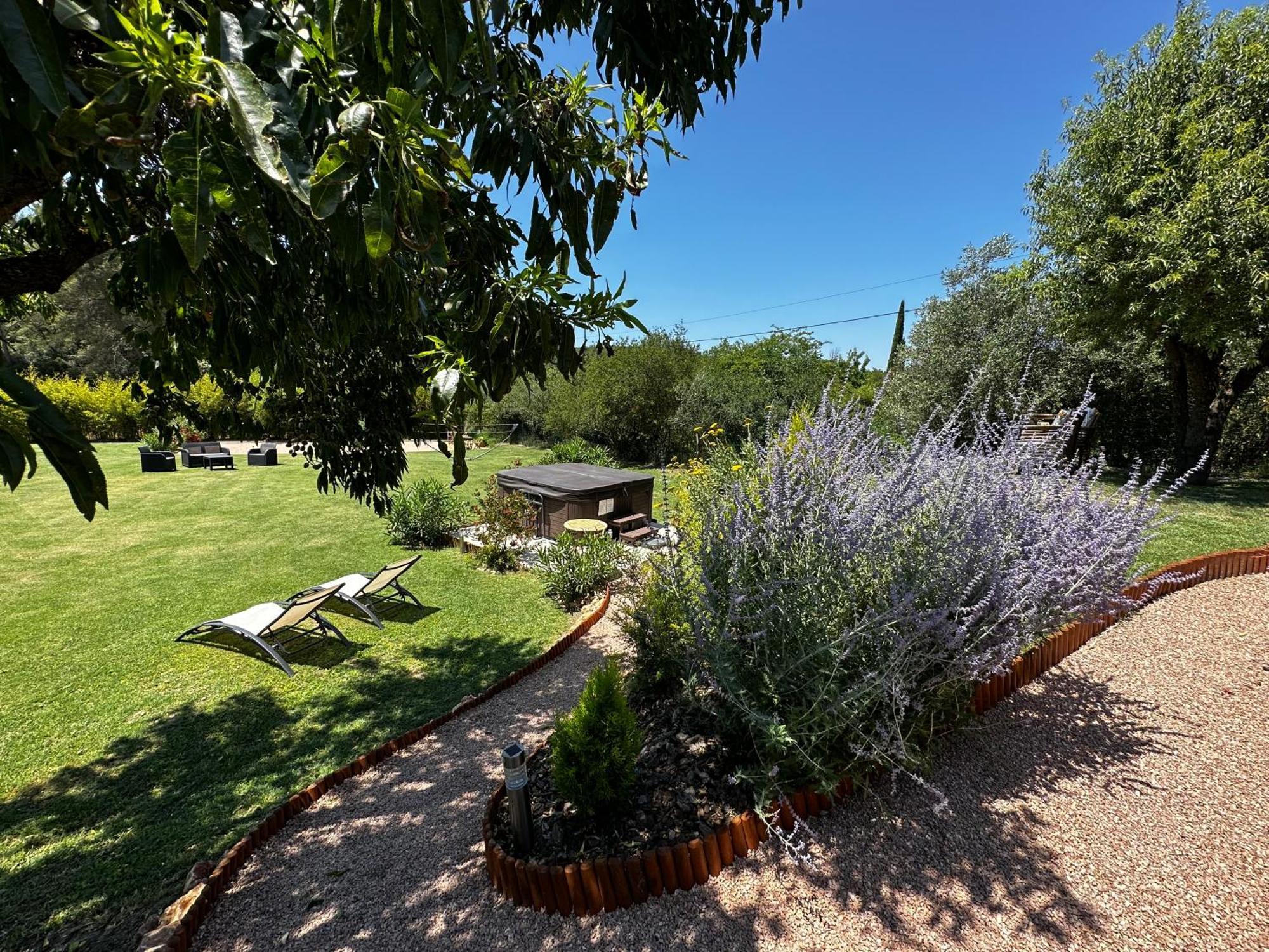 Les Prairies De Fenestrelle Spa & Piscine Au Calme Aubagne Kültér fotó